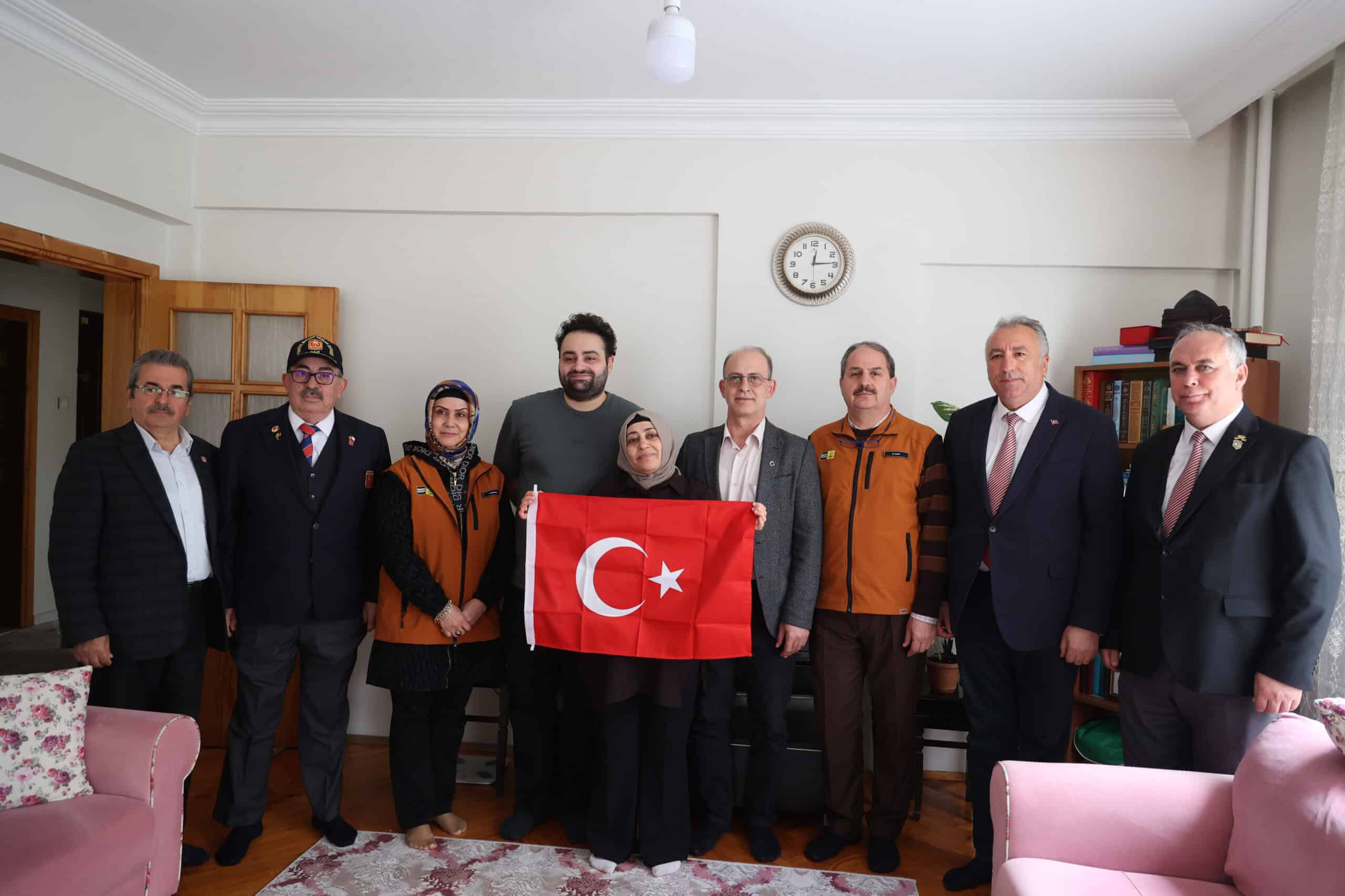 Konya Büyükşehir Belediyesi'nden Şehit Polis Ailelerine Vefa Köprüsü Kuruldu